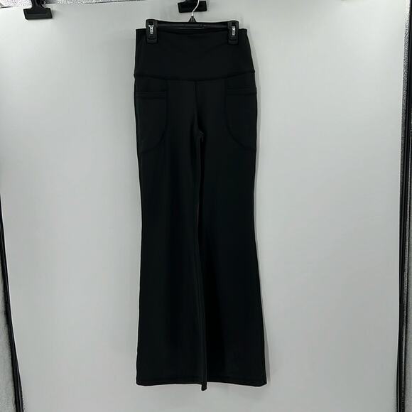 Gilly Hicks Pants - Gilly Hicks Recharge Flare Leggings - Black - Medium